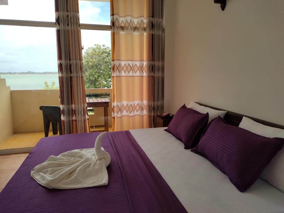 Htn Bay Resort Weligama Exteriér fotografie